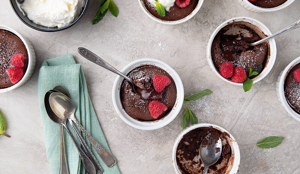 Spicy Chocolate Churro Molten Mini Cakes